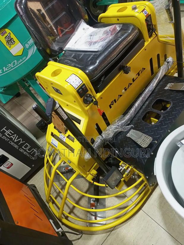 Ride-on Power Trowel Machine - thumbnail 2