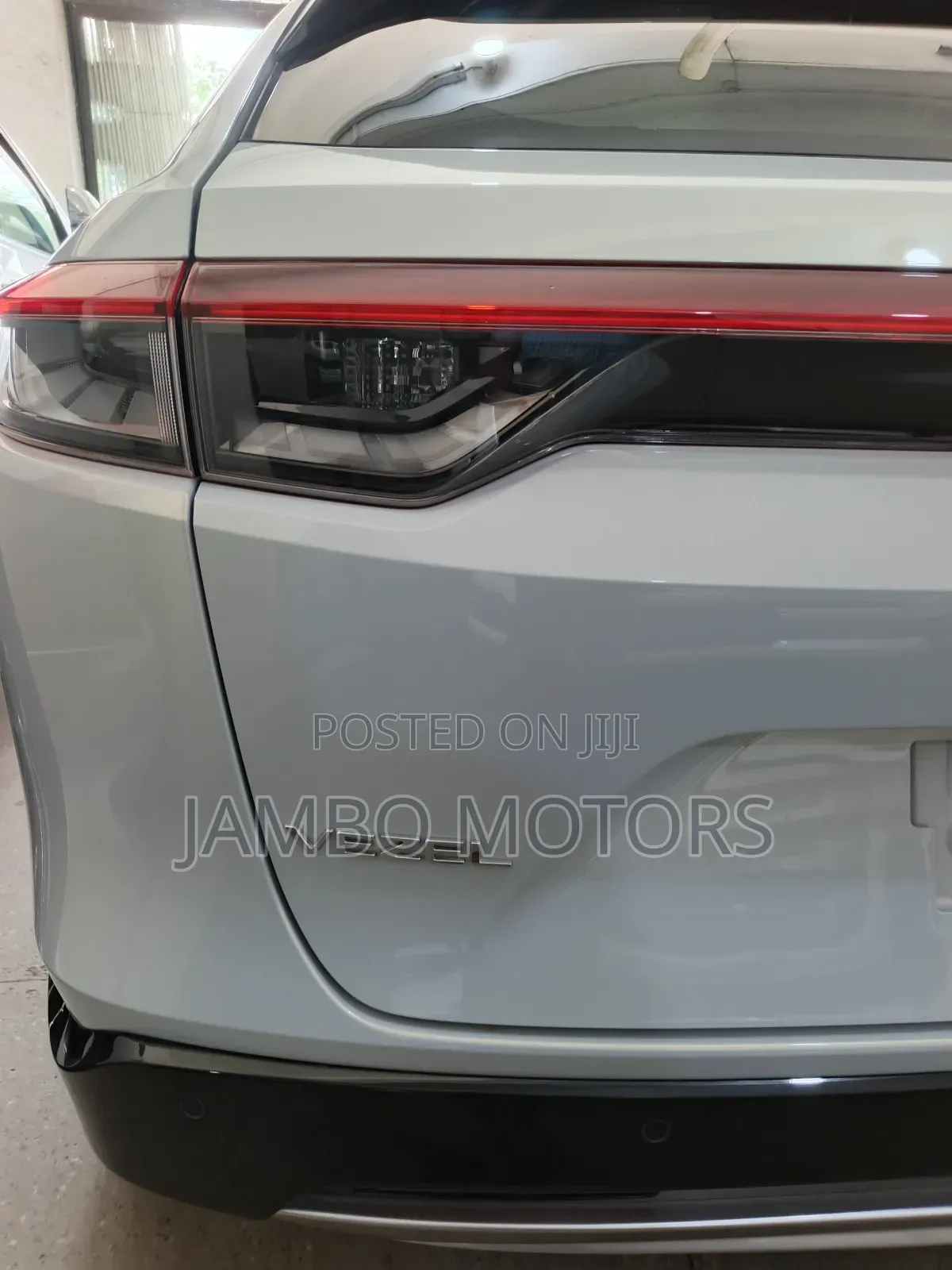 Honda Vezel 1.5 Hybrid 2WD 2021 White