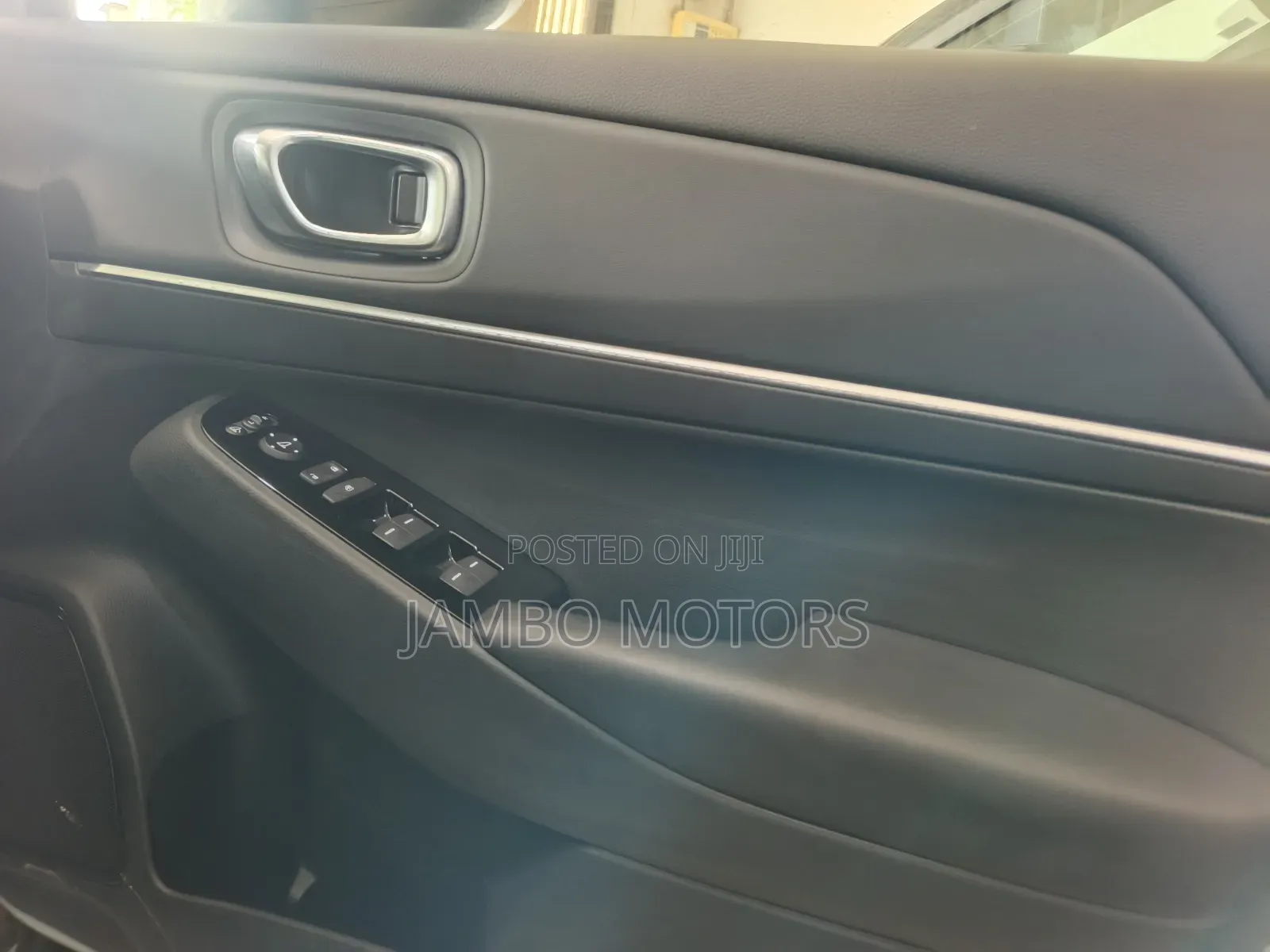 Honda Vezel 1.5 Hybrid 2WD 2021 White