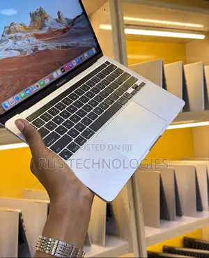 Laptop Apple MacBook Pro 2020 M1 8GB Apple M1 Pro SSD 256GB