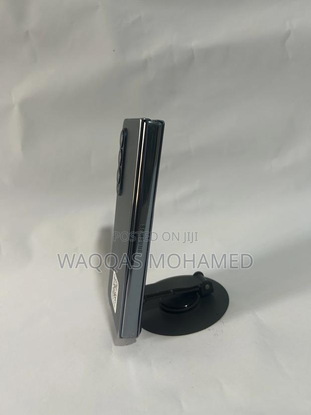 Samsung Galaxy Z Fold4 256 GB Black - thumbnail 2