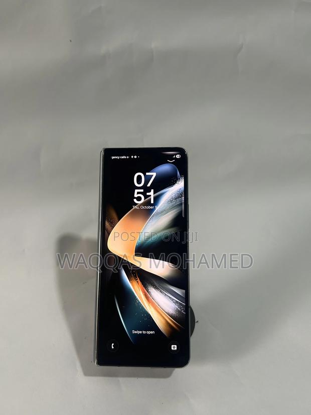 Samsung Galaxy Z Fold4 256 GB Black - thumbnail 3