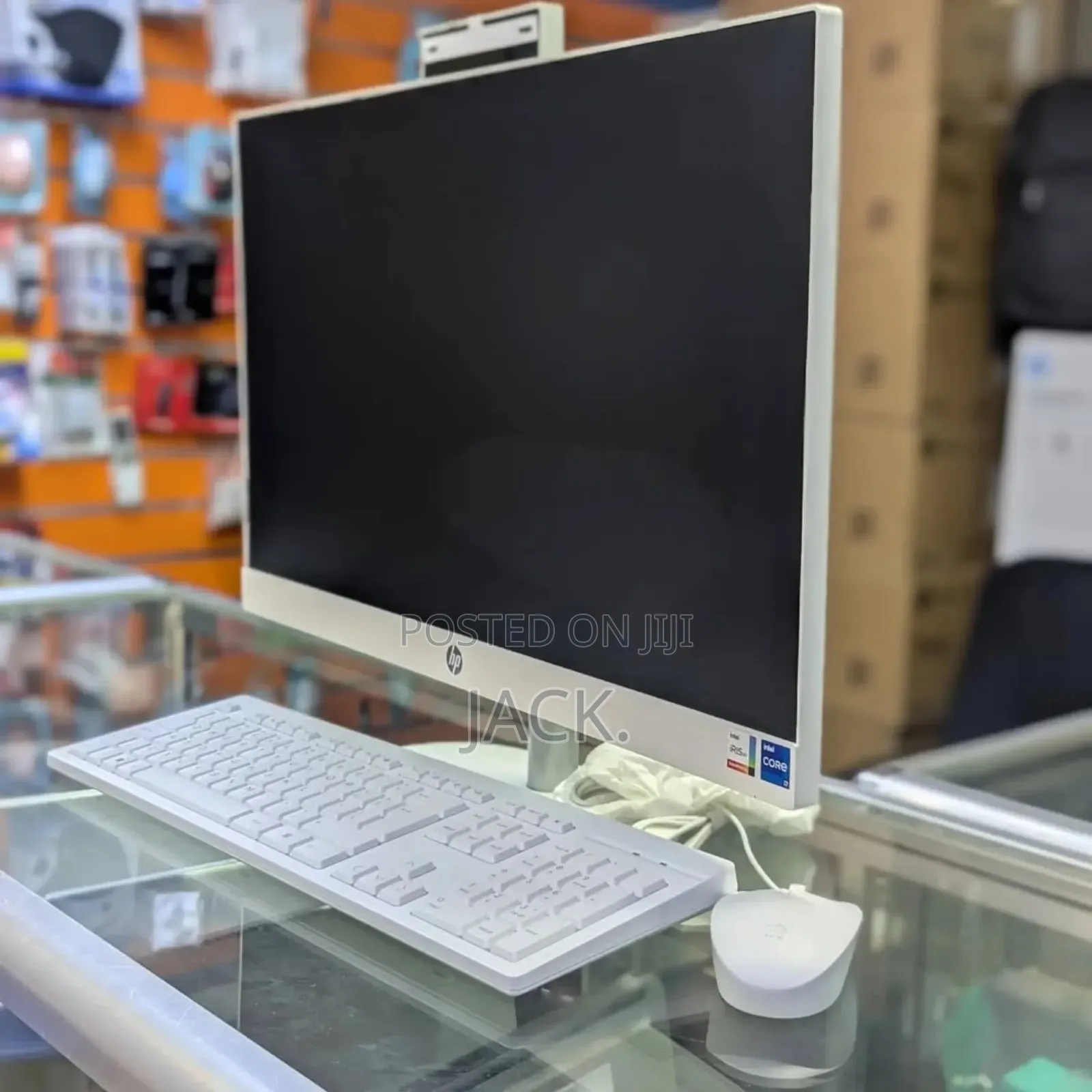 HP ProOne 240 G10 All-in-One 8GB Intel Core i5 SSD 512GB