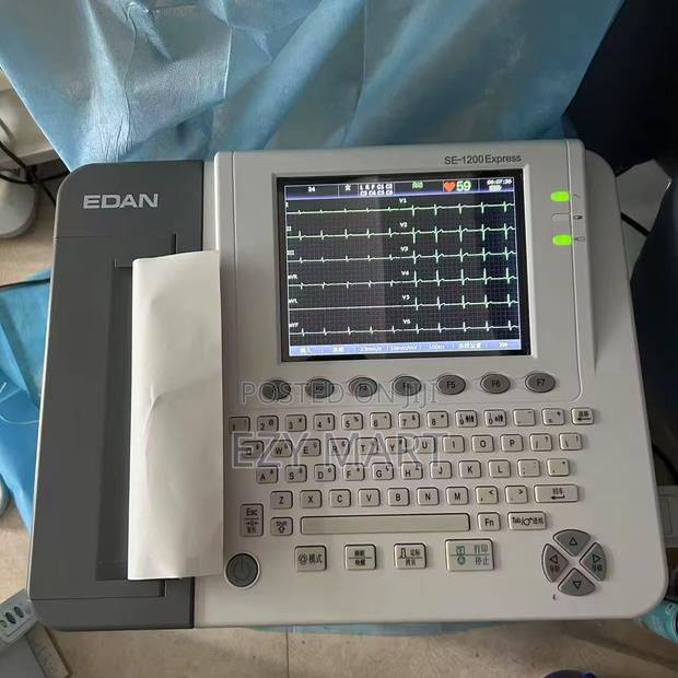 Ecg Machine - thumbnail 3