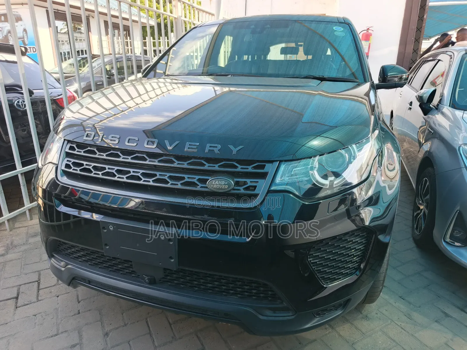 Land Rover Discovery Sport HSE 2019 Black