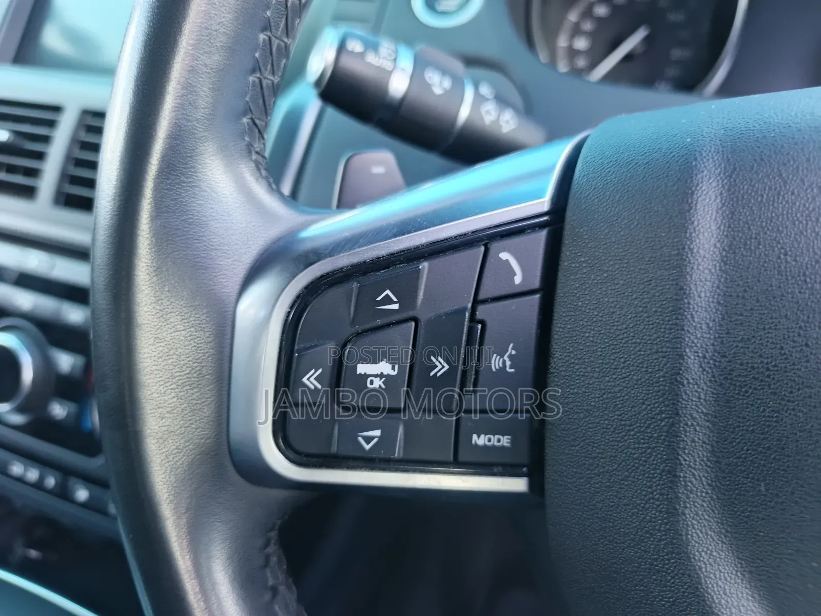 Land Rover Discovery Sport HSE 2019 Black