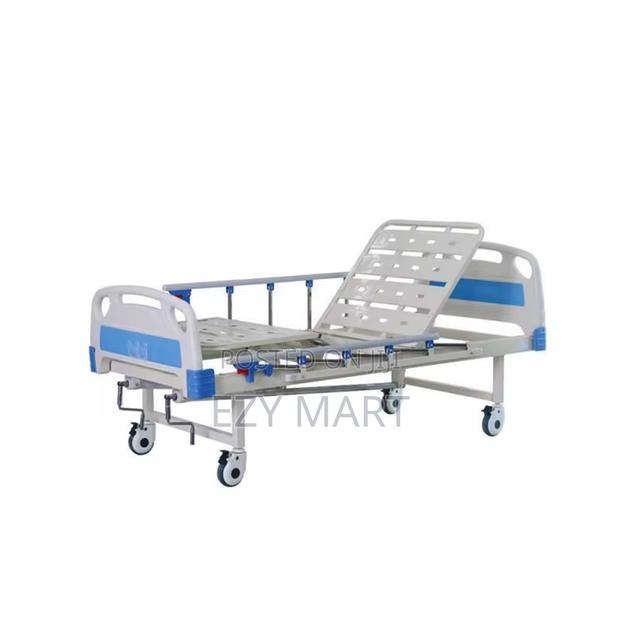 Single Crank Bed - main view