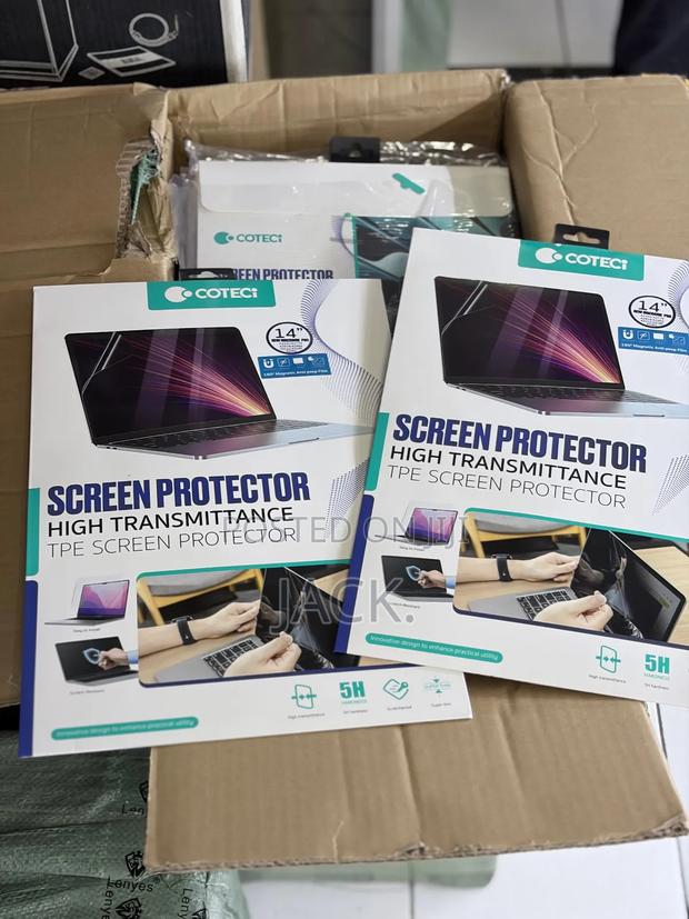 Macbook Screen Premium Protector - thumbnail 2
