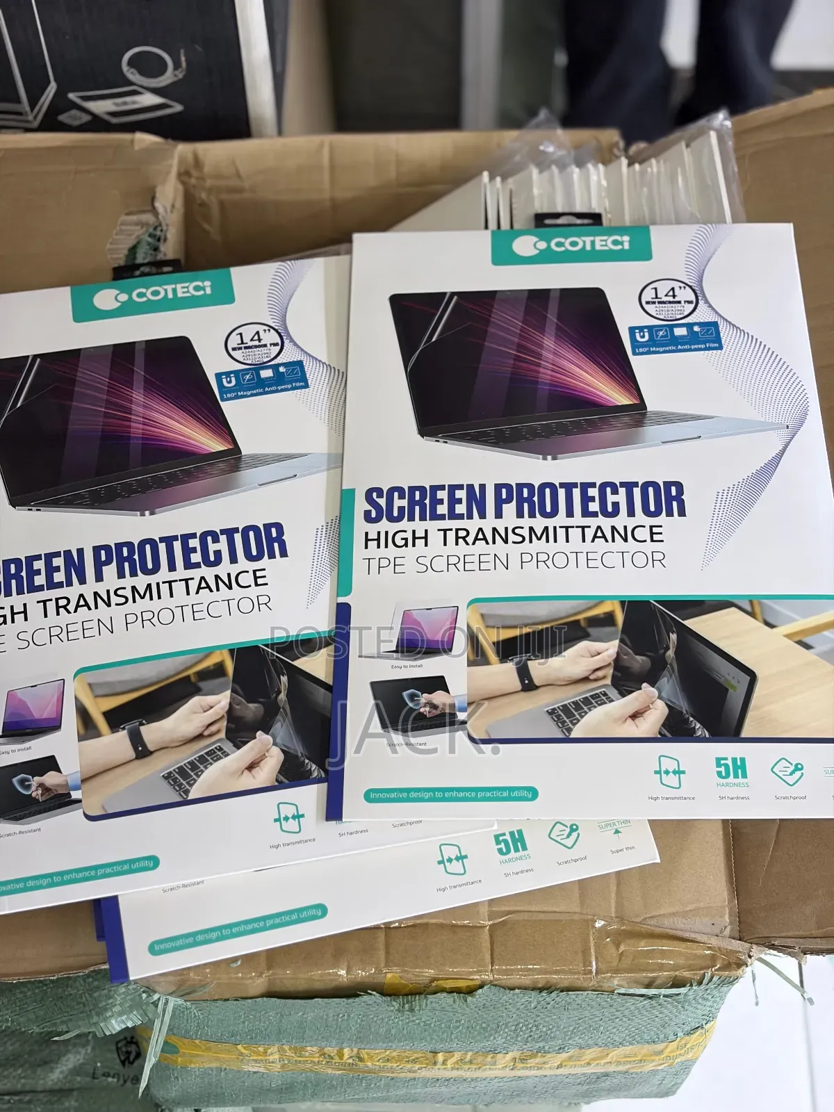 Macbook Screen Premium Protector