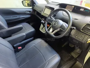 Nissan Serena 2019 White