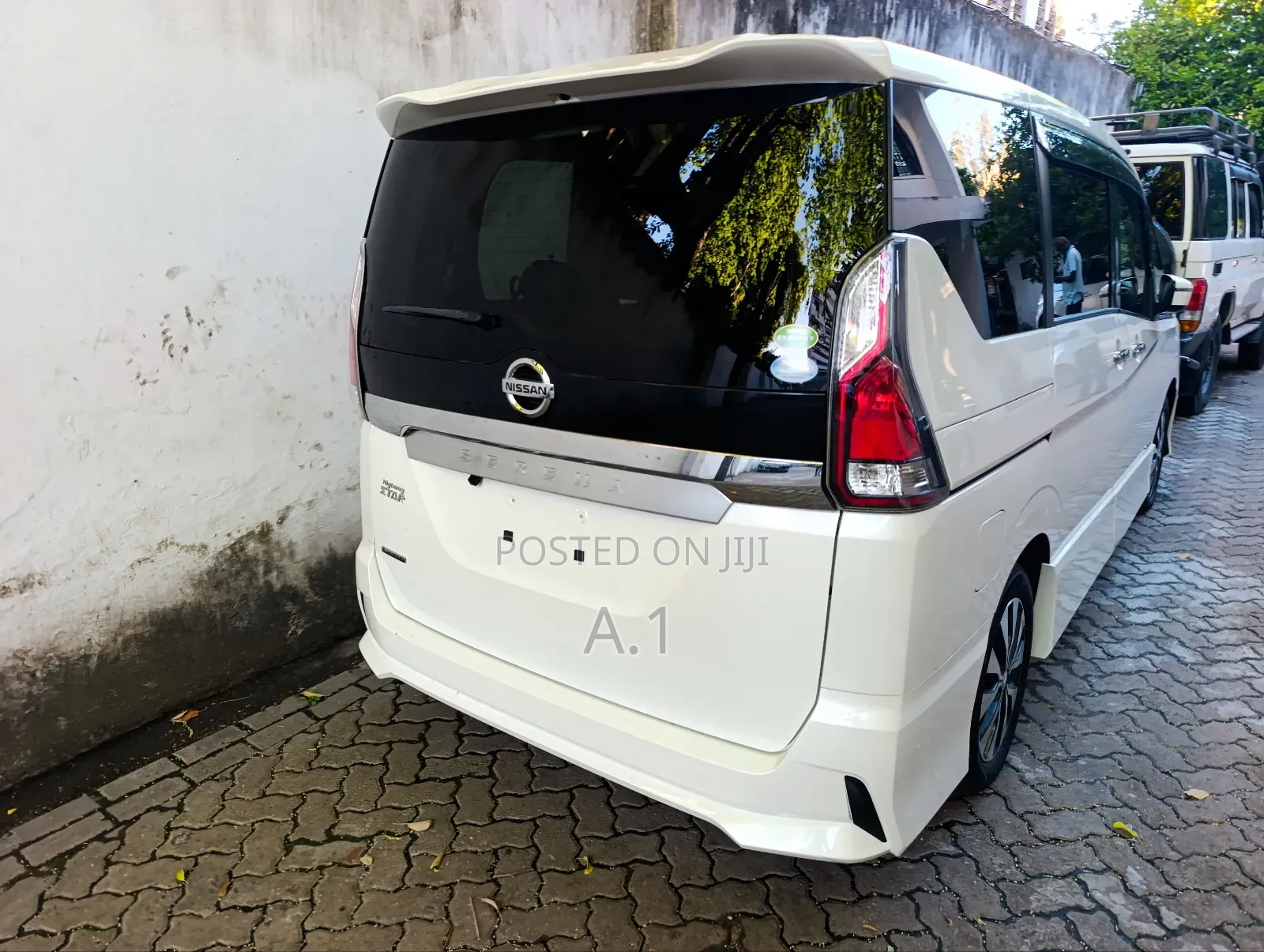Nissan Serena 2019 White