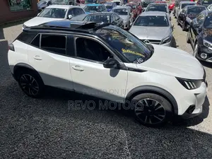 Peugeot 2008 2021 White