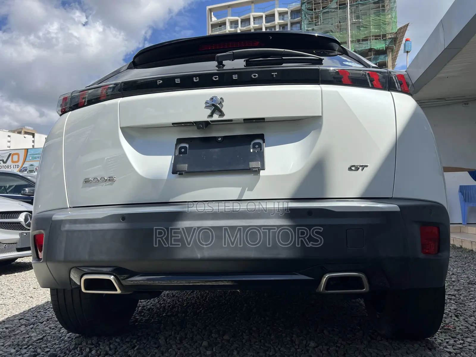 Peugeot 2008 2021 White