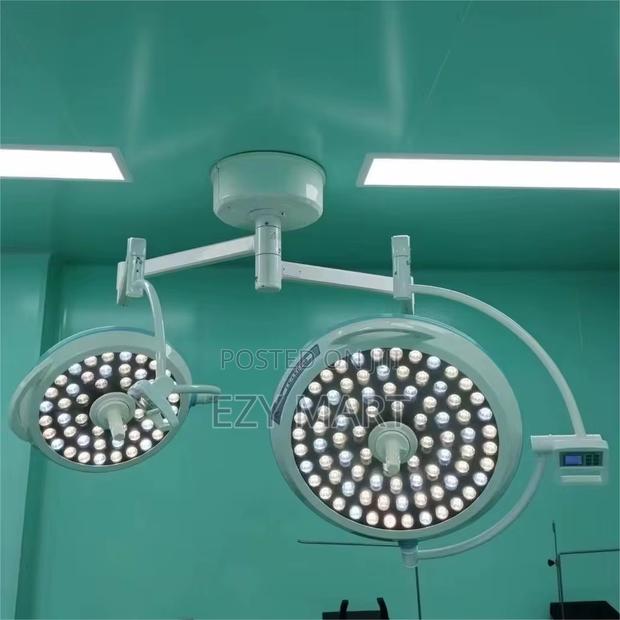 Double Dorm Theatre Lights