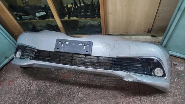 Auris Front Bumper 2017/2018