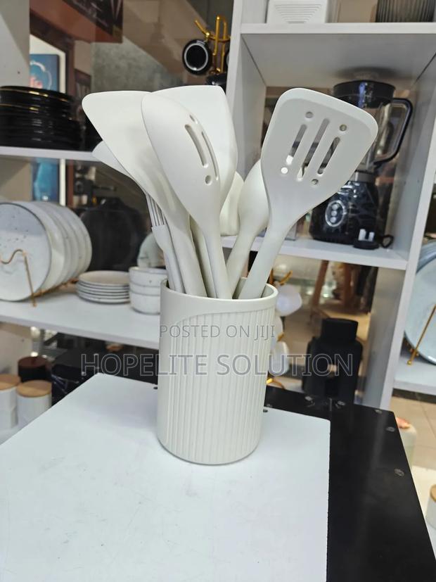 Premium Quality Silicone Spoon - thumbnail 4