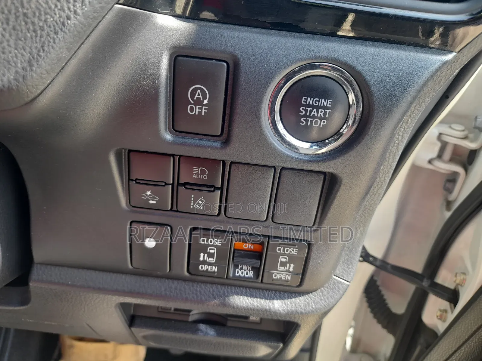 Toyota Voxy 2019 White