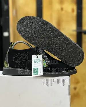 Hightop Clarks Desert Trek Jamaica Size 39-45