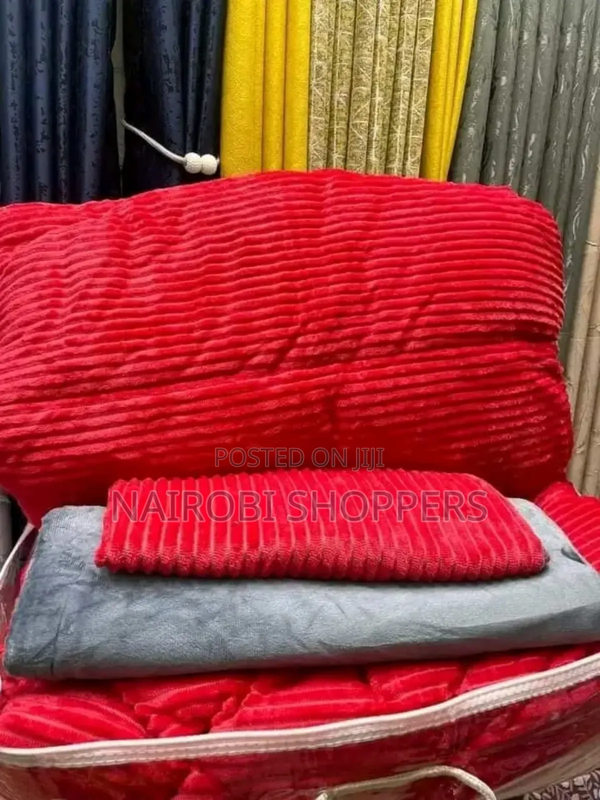Duvets / Velvet Duvet