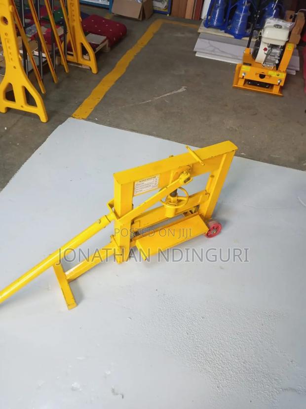 Contractor’S Cabro Cutter Machine
