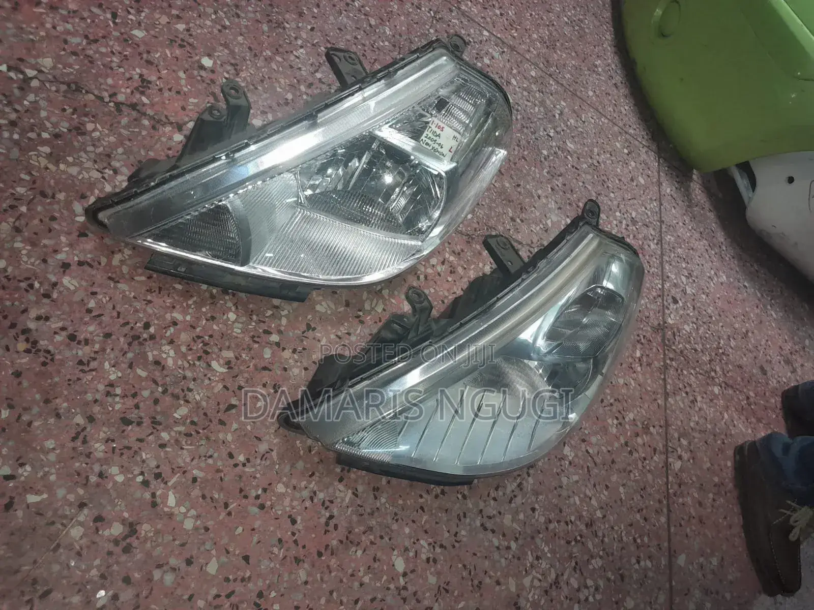 Tiida Headlights 2008