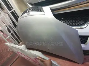 Mazda Demio Bonnet 2005