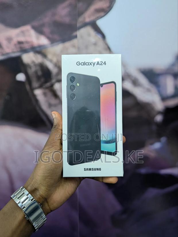 Samsung Galaxy A24 128 GB Black - main view