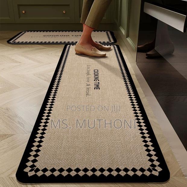 Beautiful Aesthetic Rubber Bottom Anti-Slip Kitchen Mats*