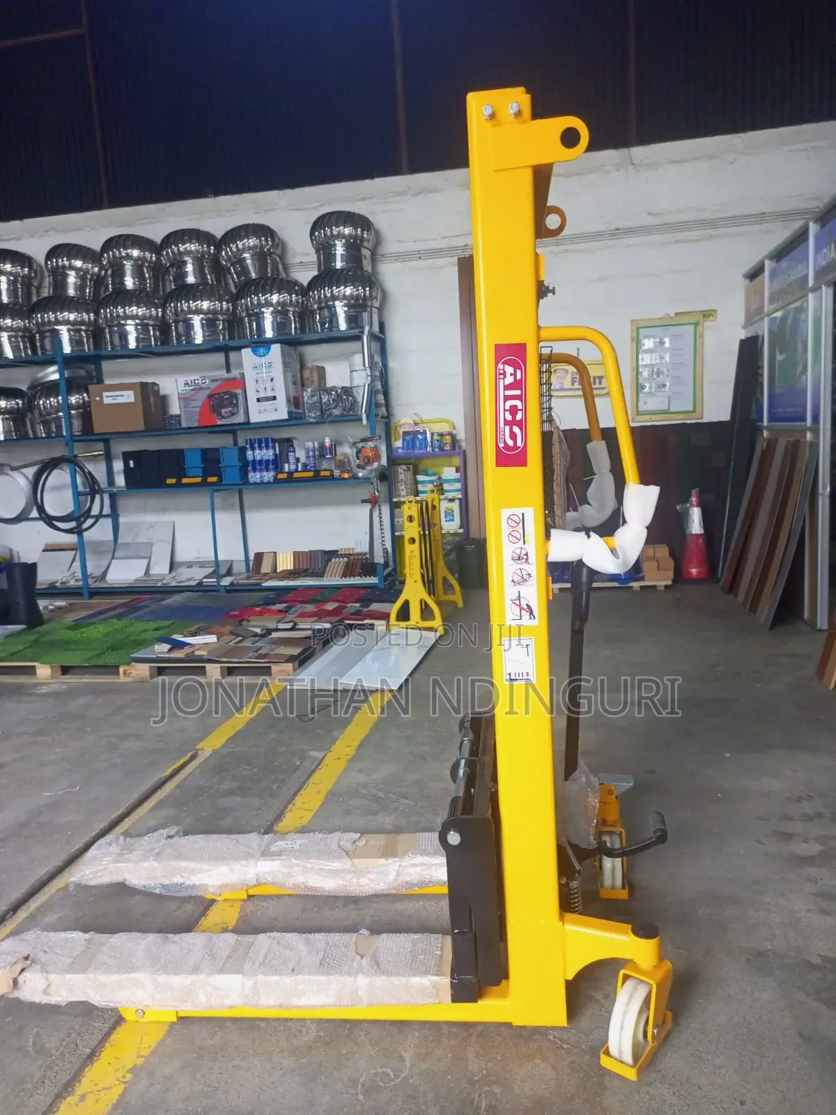 Hand Operated Pallet Stacker