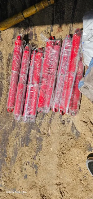 Rear Shocks in Almost New Condition