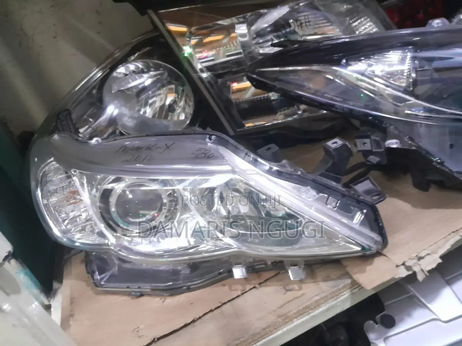 Mark X 2010 Headlights Xenon