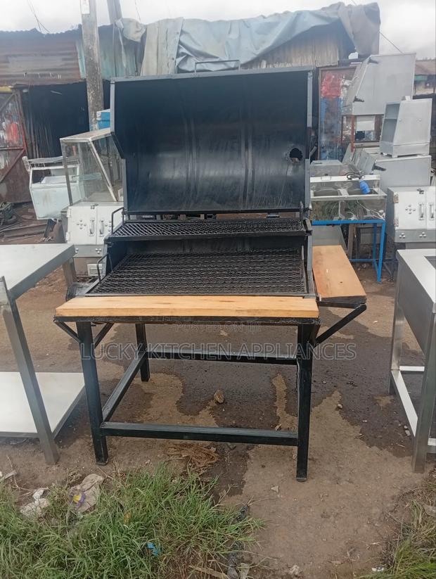 Modified Modern Barbeque Grill. - main view