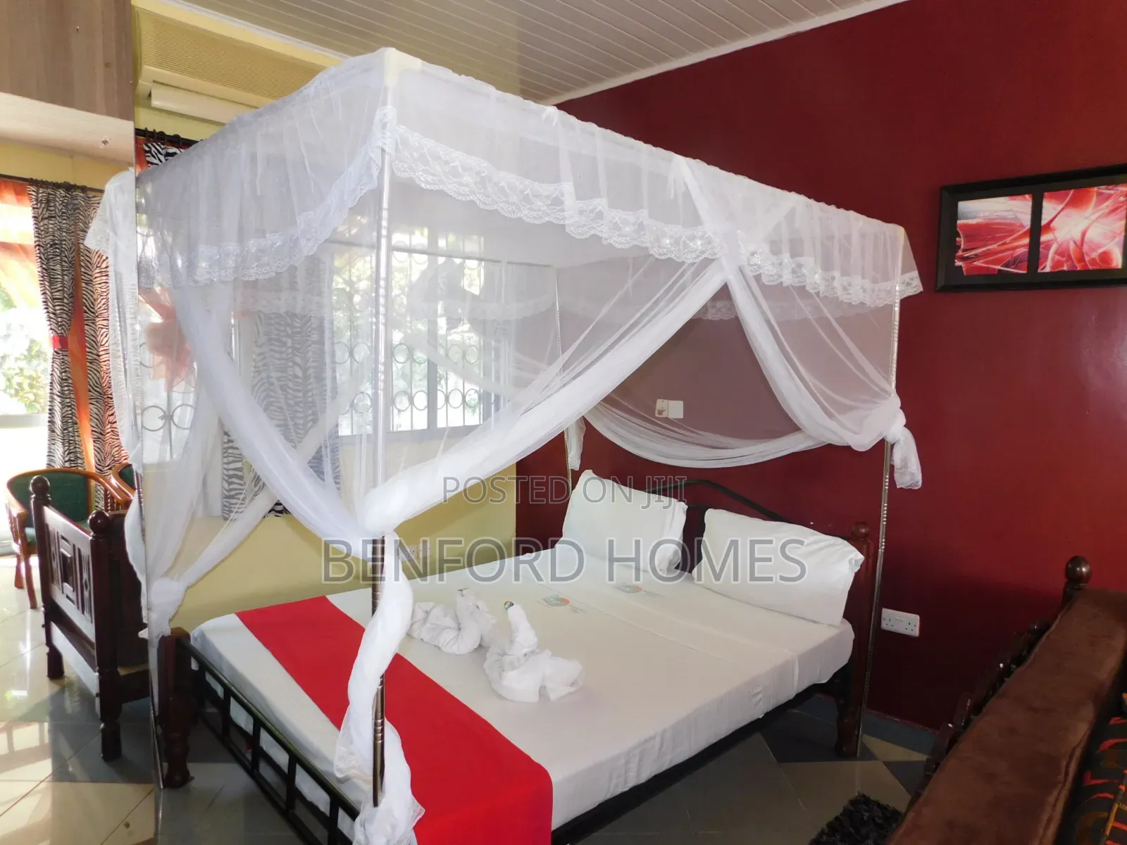 Min Hotel on Sale Nyali Walking Distance to the Beach-Benford Homes