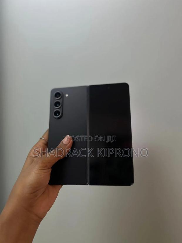 Samsung Galaxy Z Fold 5 512 GB Black - thumbnail 2