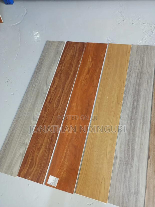 Eco-Friendly SPC Flooring Panels - thumbnail 2
