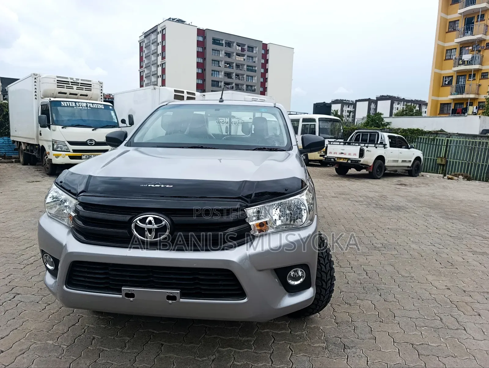 Toyota Hilux 2018 Silver