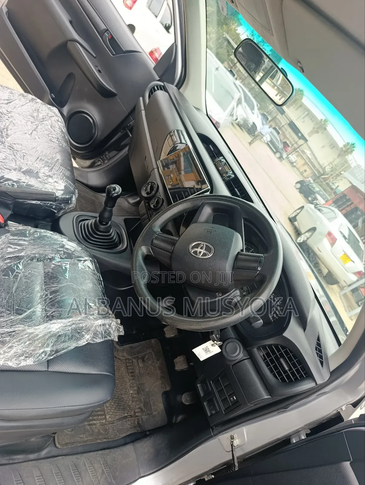 Toyota Hilux 2018 Silver