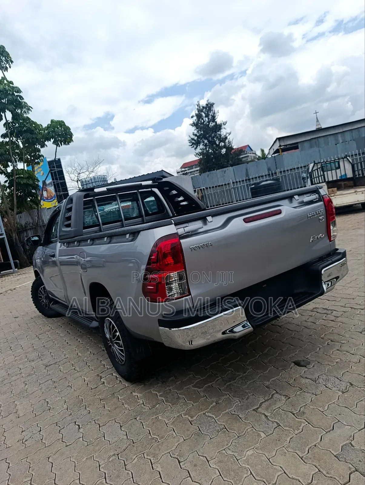 Toyota Hilux 2018 Silver