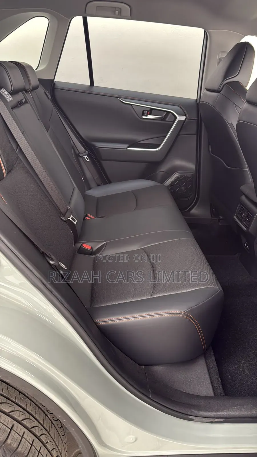 Toyota RAV4 Adventure AWD 2020 Green