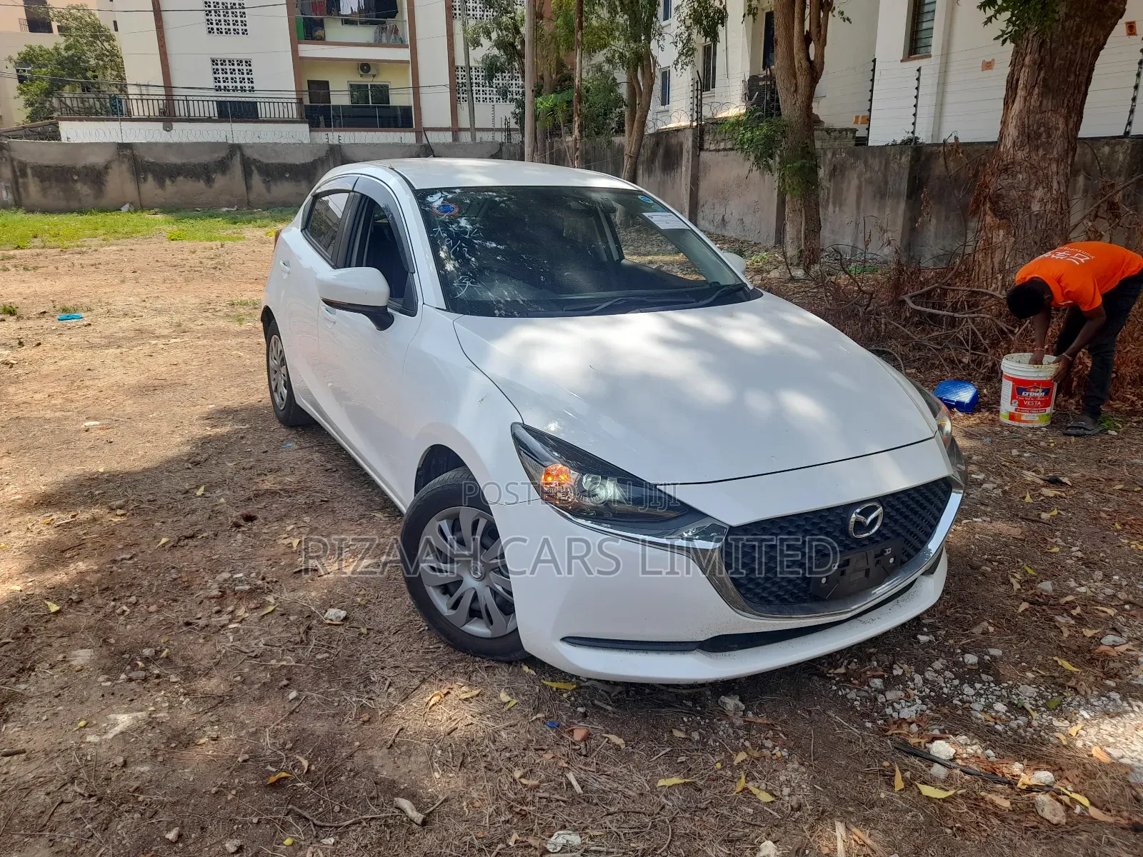 Mazda 2 2019 White