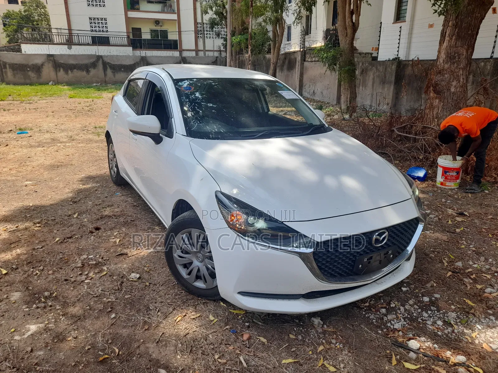 Mazda 2 2019 White