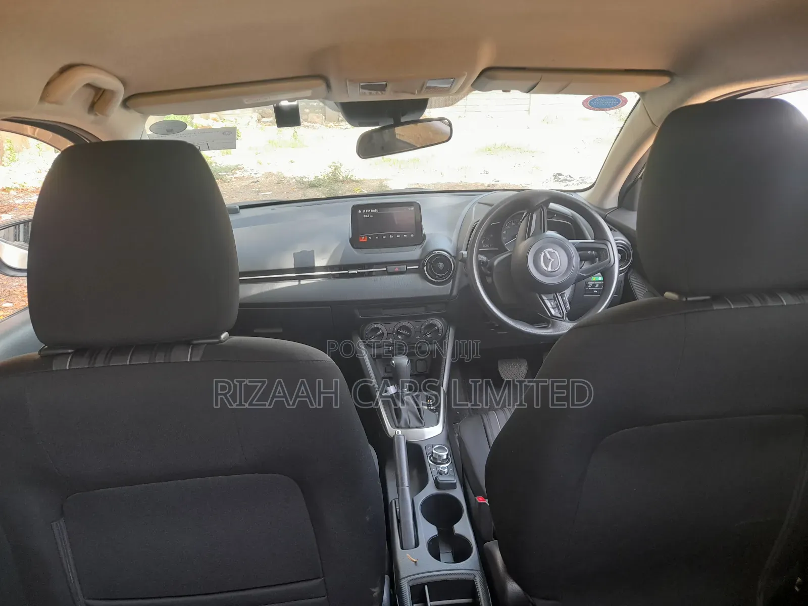 Mazda 2 2019 White