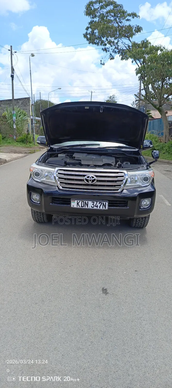 Toyota Land Cruiser 2014 Black
