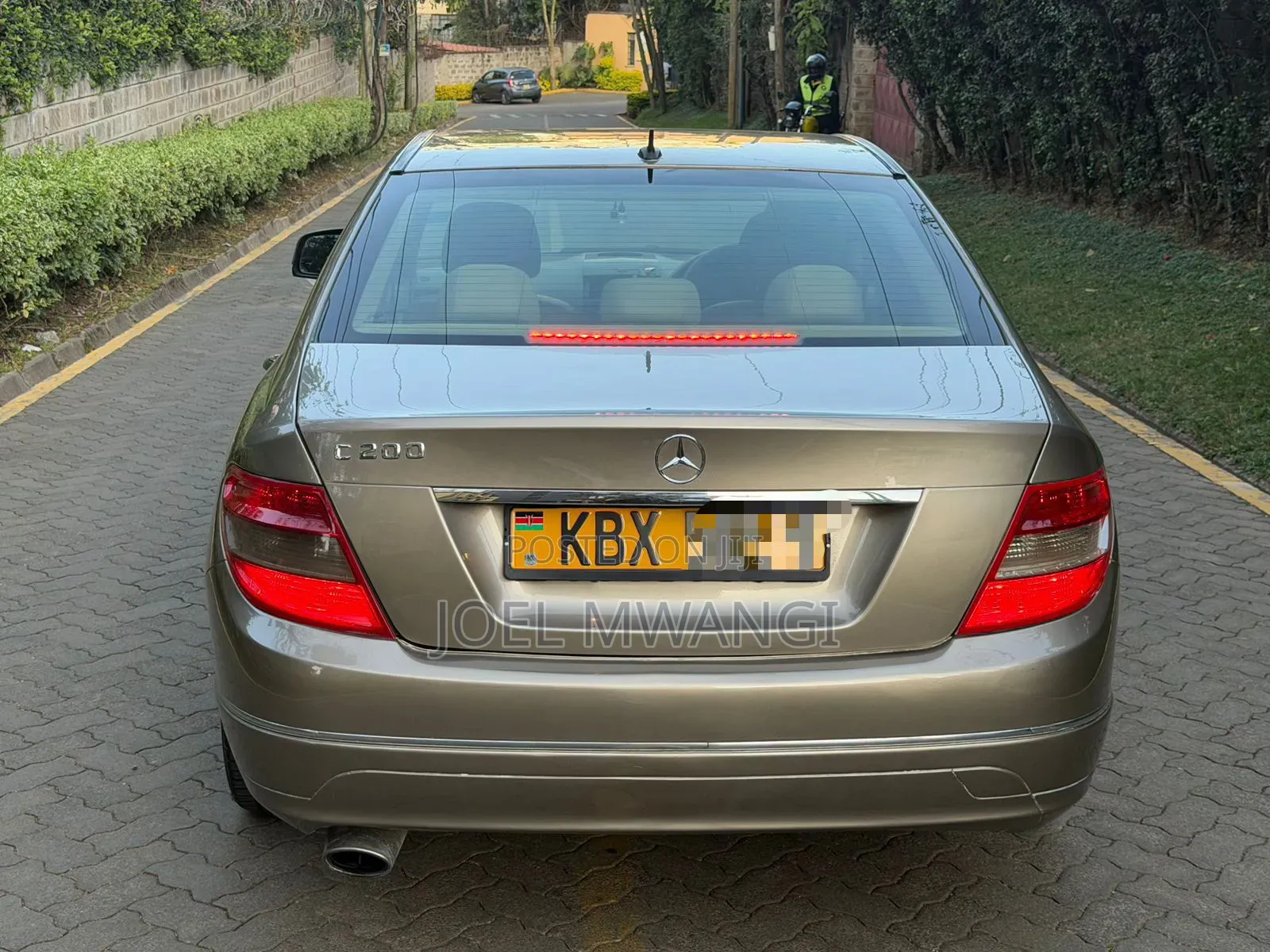 Mercedes-Benz C200 2007 Gold