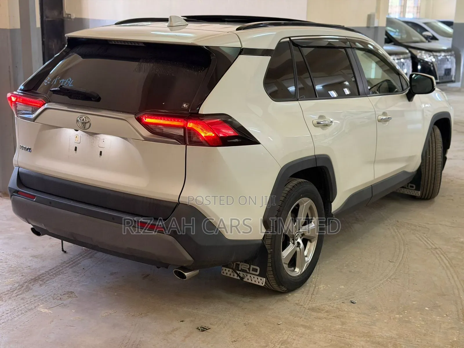 Toyota RAV4 2019 White