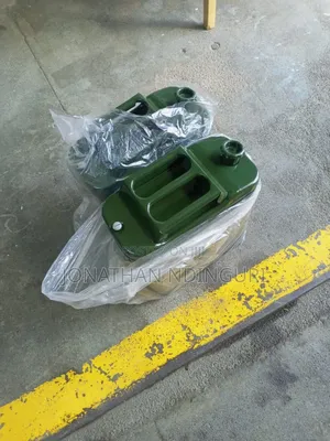 Leak-Proof Fuel Jerry Can 20l