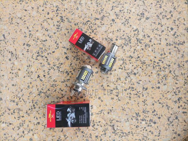 H4 Motorbike Headlight Bulbs