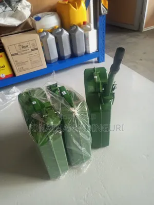 Portable 10l Metal Fuel Container