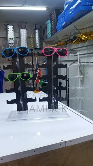 Shades Display - Ms