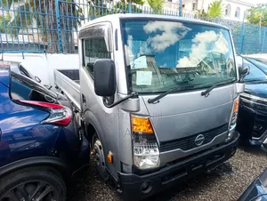 Nissan Atlas With Leaf Springs